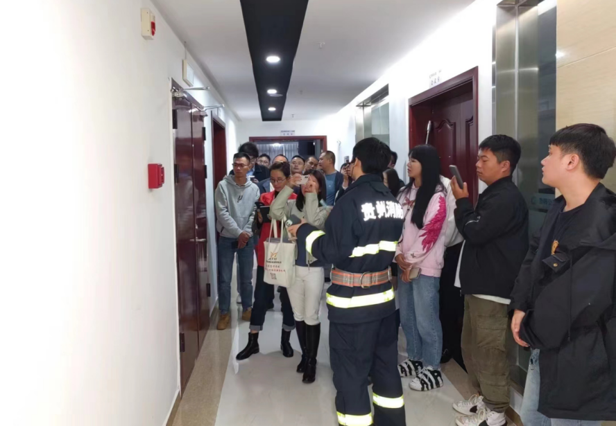 1706513484226774.png 1706513484226774.png